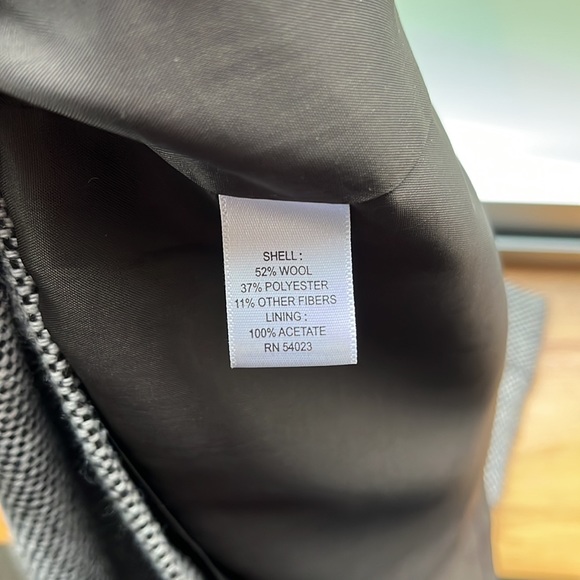 Banana Republic Wool Tweed Mini - Picture 7 of 8